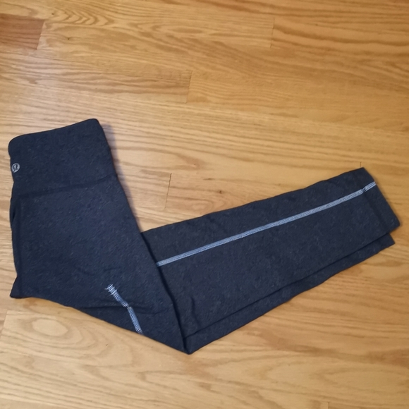 lululemon athletica Pants - Lululemon Athletica Grey Yoga Capri Pants